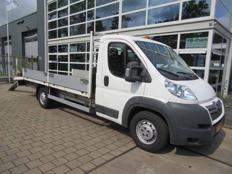 Citroën Jumper 35 2.2 HDI 110KW L4 Heavy Autotransporter - Open body delivery van: picture 2 Citroën Jumper 35 2.2 HDI 110KW L4 Heavy Autotransporter - Open body delivery van: picture 2
