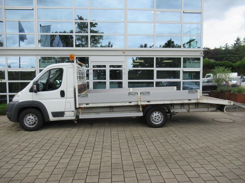 Citroën Jumper 35 2.2 HDI 110KW L4 Heavy Autotransporter - Open body delivery van: picture 4 Citroën Jumper 35 2.2 HDI 110KW L4 Heavy Autotransporter - Open body delivery van: picture 4
