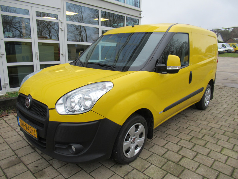 Fiat Dobló Cargo 1.3 M-Jet 66KW SX Airco - Klima ! Orig. KM ! - Small van: picture 2 Fiat Dobló Cargo 1.3 M-Jet 66KW SX Airco - Klima ! Orig. KM ! - Small van: picture 2