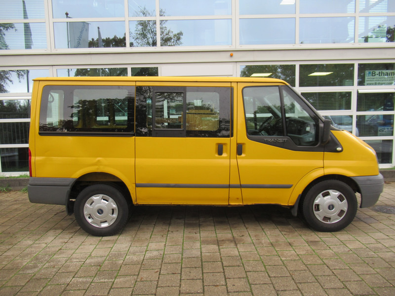 Ford Transit 140T330S 2.4 TDCI 103KW AWD 4x4 4WD - Small van: picture 2 Ford Transit 140T330S 2.4 TDCI 103KW AWD 4x4 4WD - Small van: picture 2