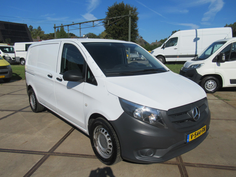 Mercedes-Benz Vito 639/5 4x4 113CDI DENSO koelinbouw - Refrigerated delivery van: picture 4 Mercedes-Benz Vito 639/5 4x4 113CDI DENSO koelinbouw - Refrigerated delivery van: picture 4