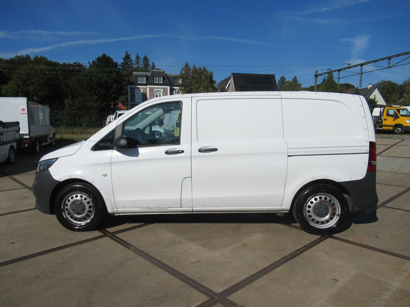 Mercedes-Benz Vito 639/5 4x4 113CDI DENSO koelinbouw - Refrigerated delivery van: picture 2 Mercedes-Benz Vito 639/5 4x4 113CDI DENSO koelinbouw - Refrigerated delivery van: picture 2