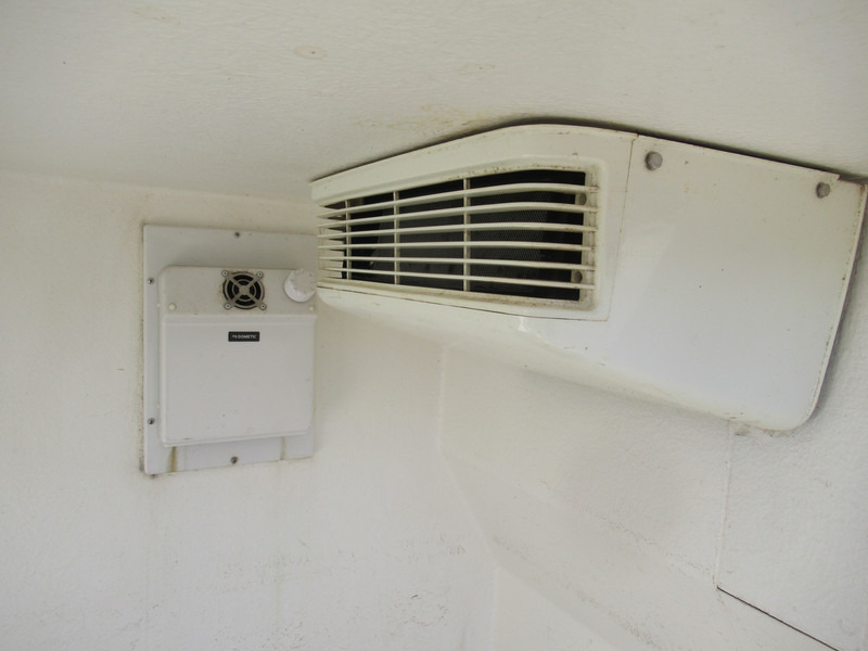 Refrigerated delivery van Mercedes-Benz Vito 639/5 4x4 113CDI DENSO koelinbouw: picture 9 Refrigerated delivery van Mercedes-Benz Vito 639/5 4x4 113CDI DENSO koelinbouw: picture 9