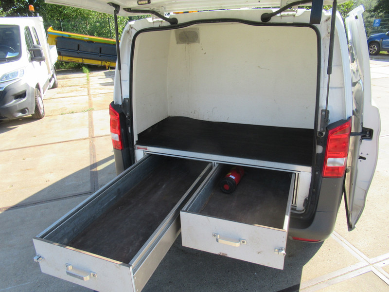 Refrigerated delivery van Mercedes-Benz Vito 639/5 4x4 113CDI DENSO koelinbouw: picture 8 Refrigerated delivery van Mercedes-Benz Vito 639/5 4x4 113CDI DENSO koelinbouw: picture 8