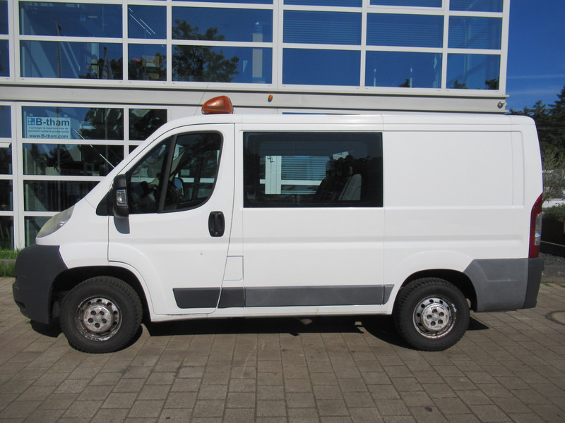 Peugeot Boxer 330 2.2 HDI 96KW L1H1 DOKA Dubbelcabine AIRCO P+ - Small van, Crew cab van: picture 2 Peugeot Boxer 330 2.2 HDI 96KW L1H1 DOKA Dubbelcabine AIRCO P+ - Small van, Crew cab van: picture 2