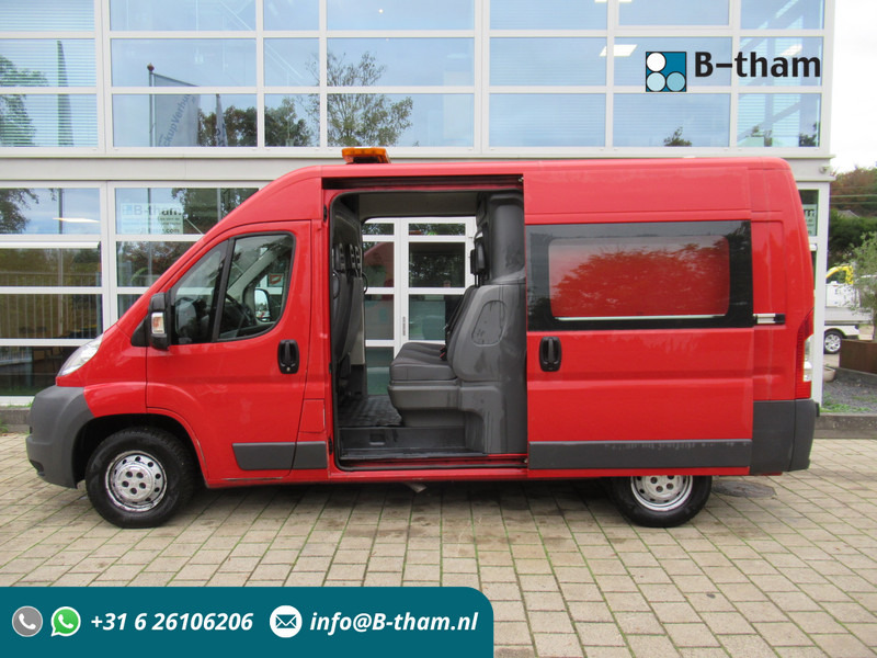 Peugeot Boxer 330 2.2 HDI L2H2 P+ DOKA Dubbelcabine - Small van, Crew cab van: picture 1 Peugeot Boxer 330 2.2 HDI L2H2 P+ DOKA Dubbelcabine - Small van, Crew cab van: picture 1
