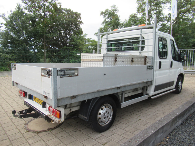 Peugeot Boxer 335 2.2 HDI L3 XR DOKA Dubbelcabine Engine broken - Open body delivery van, Crew cab van: picture 4 Peugeot Boxer 335 2.2 HDI L3 XR DOKA Dubbelcabine Engine broken - Open body delivery van, Crew cab van: picture 4