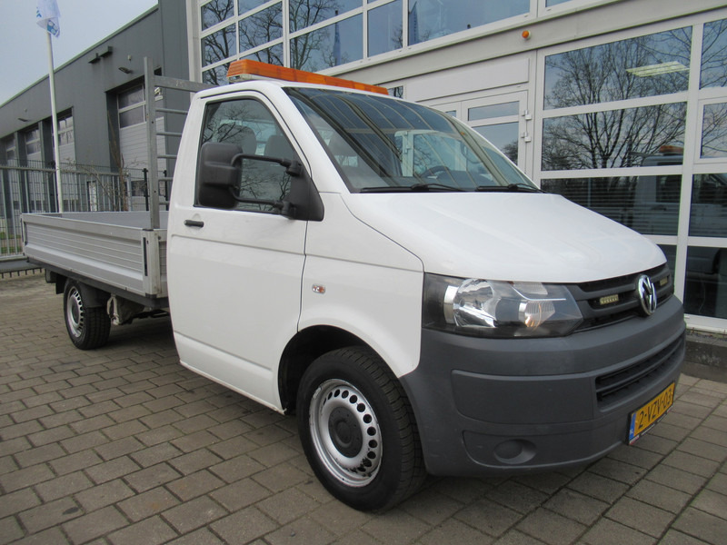 Volkswagen Transporter T5 2.0 TDI 62KW L2H1 Pick-Up Open laadbak - Open body delivery van: picture 5 Volkswagen Transporter T5 2.0 TDI 62KW L2H1 Pick-Up Open laadbak - Open body delivery van: picture 5