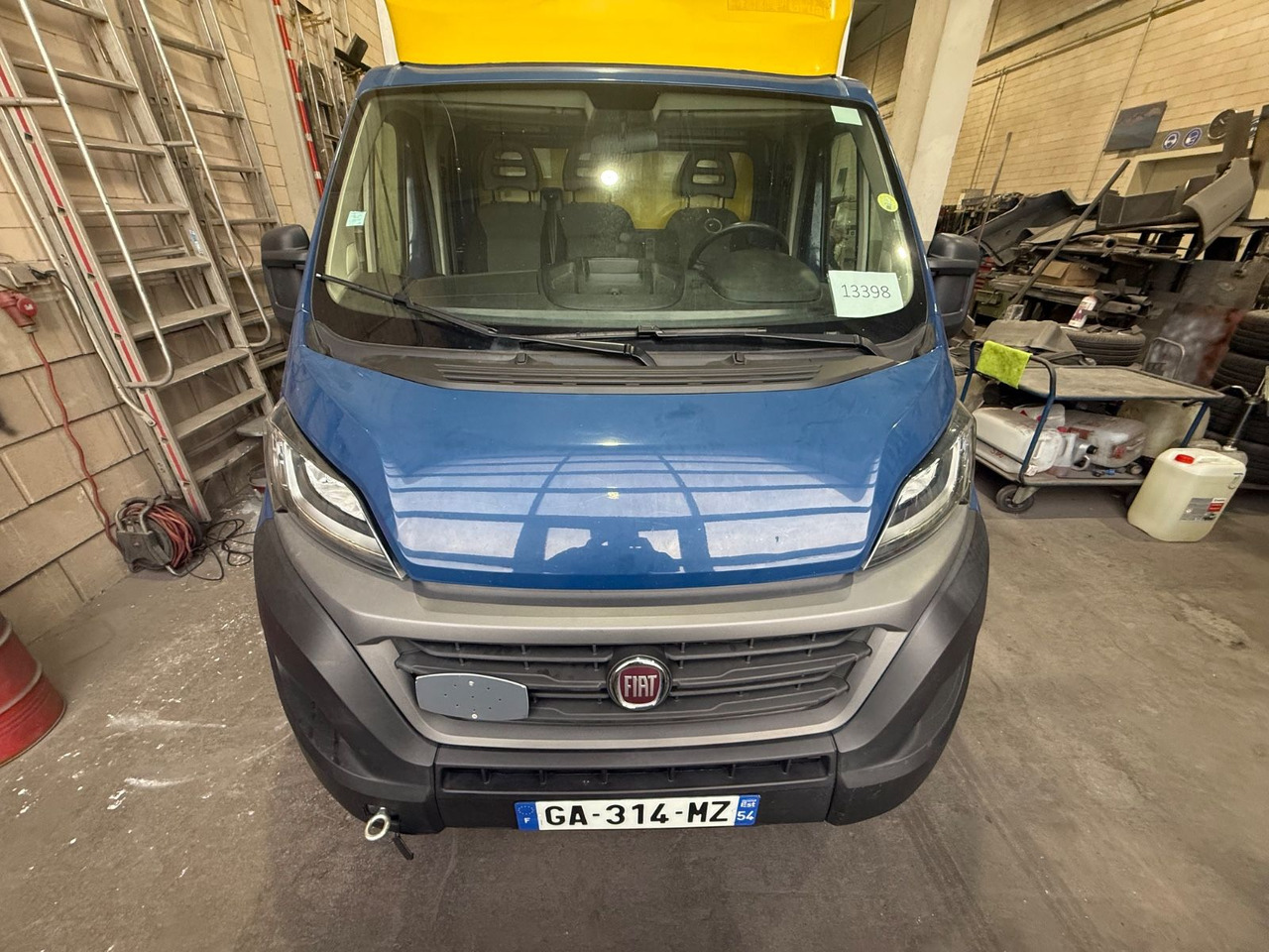 Fiat Ducato CC Maxi 3.5 2.3MJT, Koffer, Lbw - Closed box van: picture 3 Fiat Ducato CC Maxi 3.5 2.3MJT, Koffer, Lbw - Closed box van: picture 3