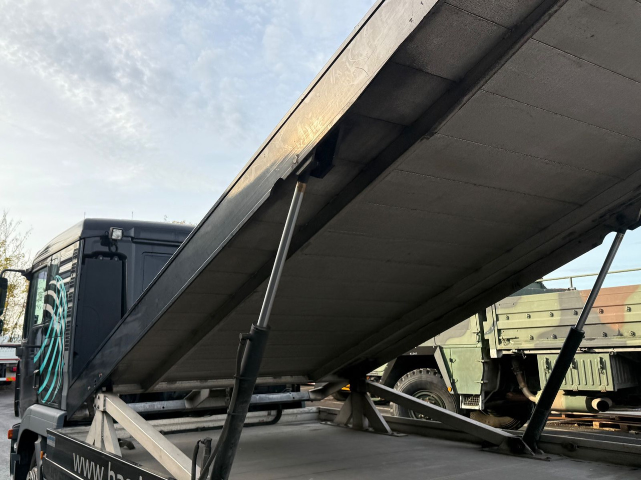 MAN TGL 8.210 Moetefindt, Doppelstock, Winde, Klima - Car transporter truck: picture 5 MAN TGL 8.210 Moetefindt, Doppelstock, Winde, Klima - Car transporter truck: picture 5