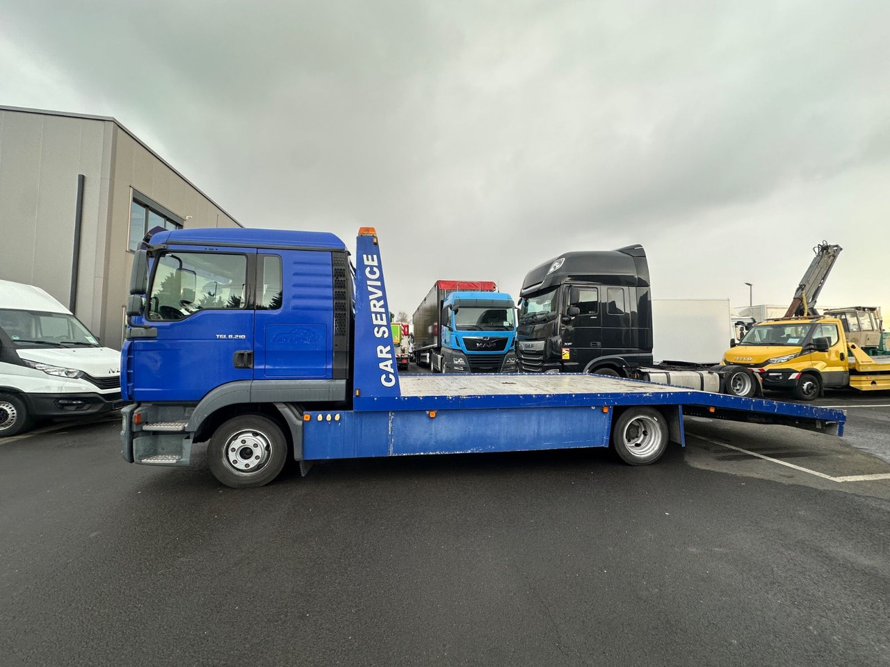 MAN TGL 8.210*Rampen Winde Liegeplatz - Tow truck: picture 3 MAN TGL 8.210*Rampen Winde Liegeplatz - Tow truck: picture 3