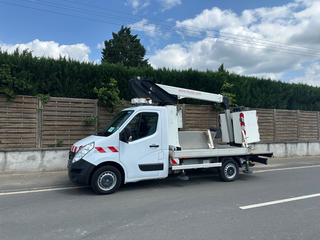 Renault Master III Steiger/11,2m/3,5t/Klubb K26/AHK - Truck mounted aerial platform: picture 1 Renault Master III Steiger/11,2m/3,5t/Klubb K26/AHK - Truck mounted aerial platform: picture 1