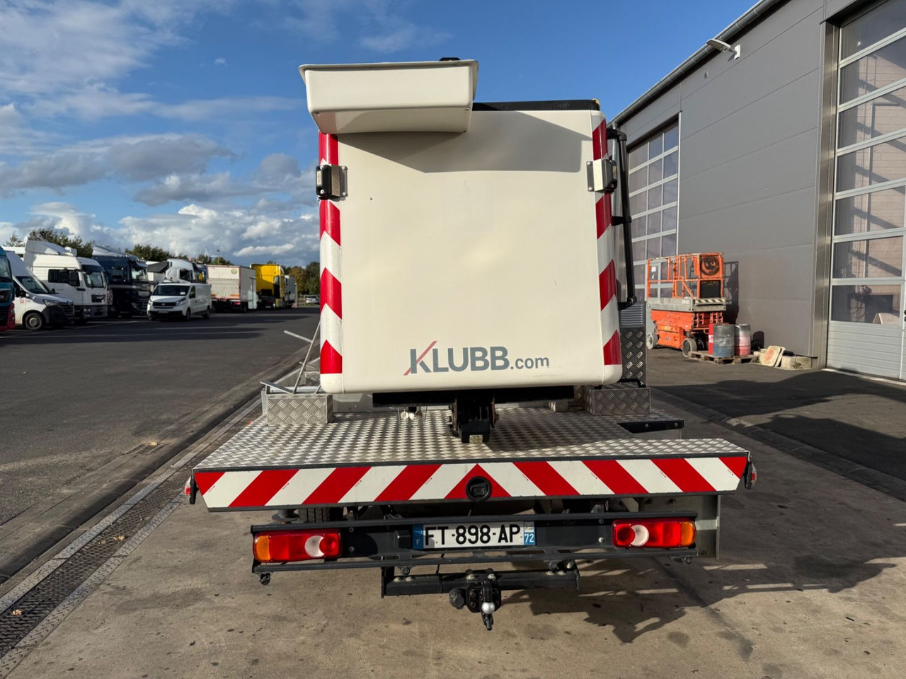 Renault Master III Steiger/11,2m/3,5t/Klubb K26/AHK - Truck mounted aerial platform: picture 2 Renault Master III Steiger/11,2m/3,5t/Klubb K26/AHK - Truck mounted aerial platform: picture 2