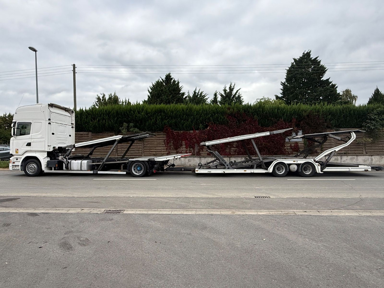 Scania R410, FVG 2016, VDI 2700, Retarder, Top - Car transporter truck: picture 4 Scania R410, FVG 2016, VDI 2700, Retarder, Top - Car transporter truck: picture 4