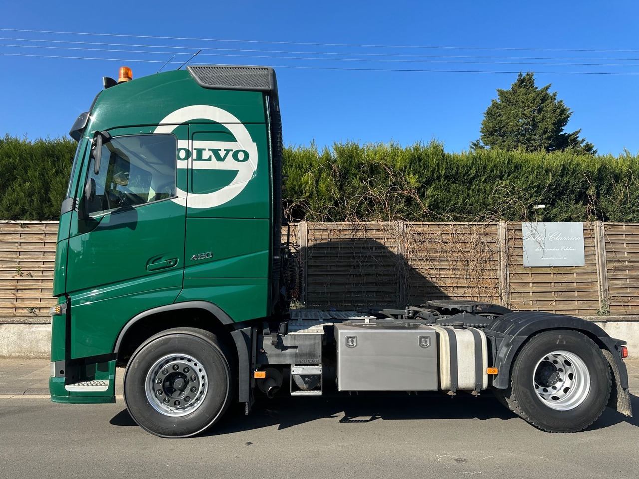 Volvo FH 460 *orig.KM/2-K-Hydraulic/1st owner/VEB+ - Tractor unit: picture 2 Volvo FH 460 *orig.KM/2-K-Hydraulic/1st owner/VEB+ - Tractor unit: picture 2
