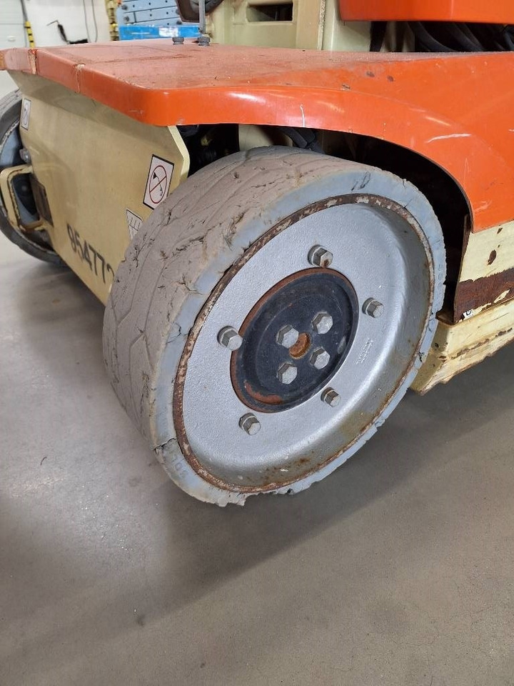 Vertical mast lift JLG Toucan 10 E: picture 9 Vertical mast lift JLG Toucan 10 E: picture 9