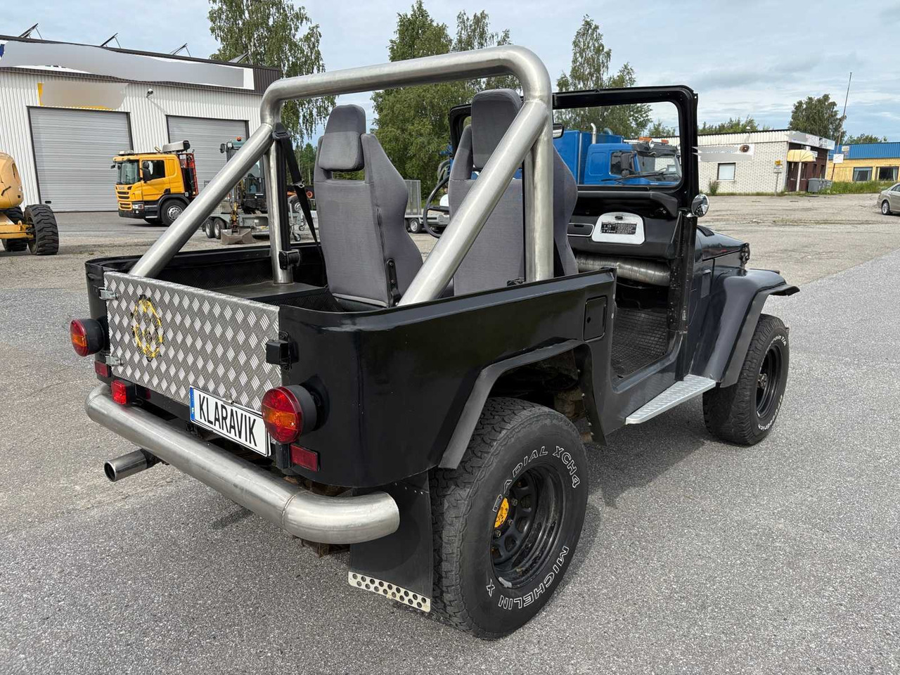 Convertible Toyota Land Cruiser BJ40 - SUV: picture 4 Convertible Toyota Land Cruiser BJ40 - SUV: picture 4