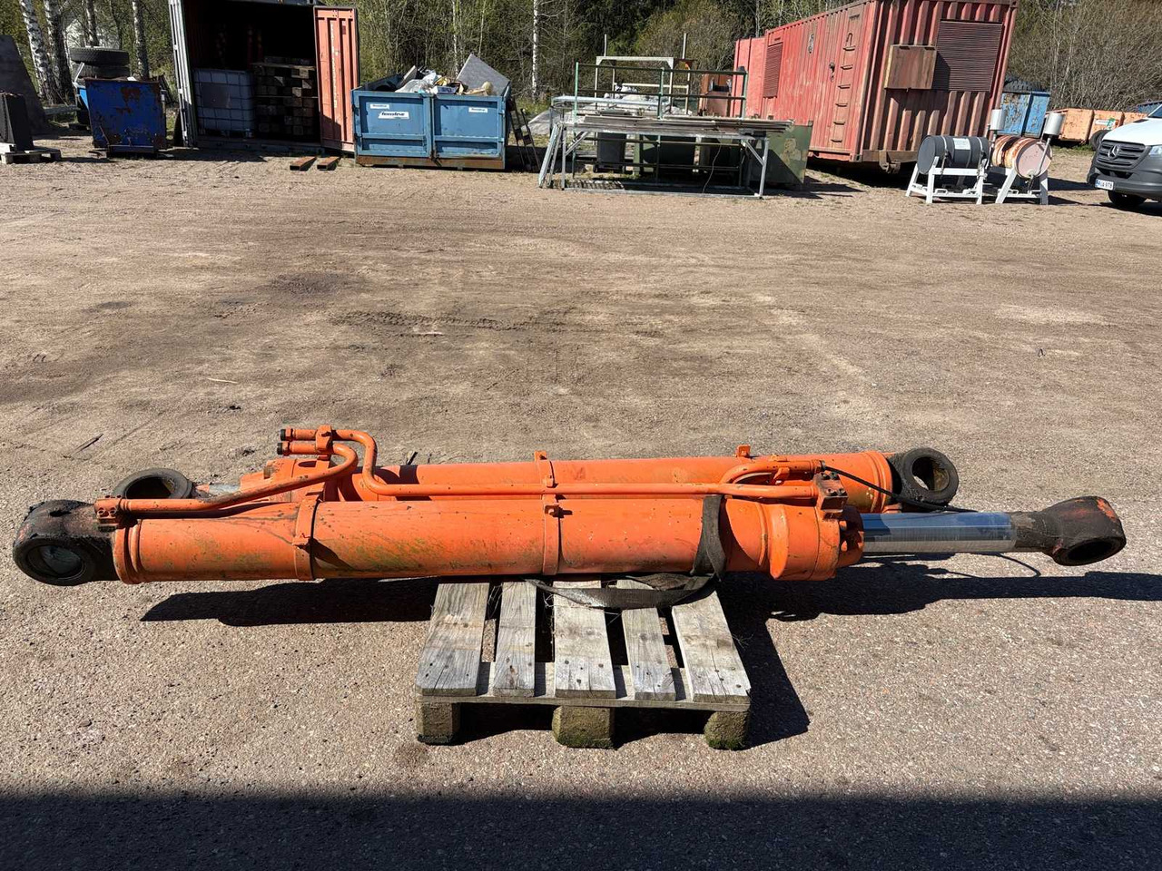 Hitachi ZX650 LHC Boom Cylinders 2 pcs - Hydraulic cylinder for Excavator: picture 5 Hitachi ZX650 LHC Boom Cylinders 2 pcs - Hydraulic cylinder for Excavator: picture 5