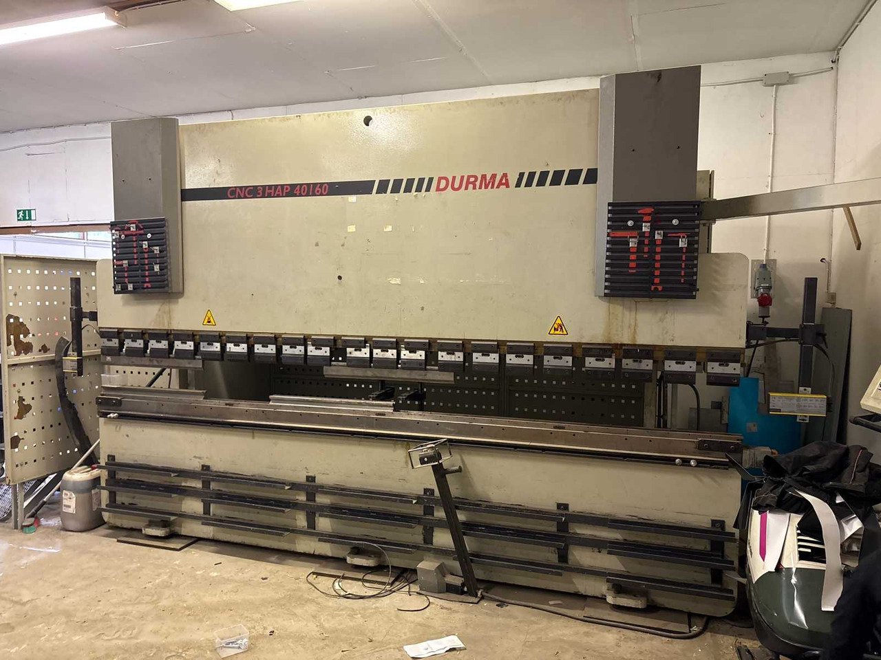 Press brake Durma CNC Hap 40160 - Machine tool: picture 3 Press brake Durma CNC Hap 40160 - Machine tool: picture 3