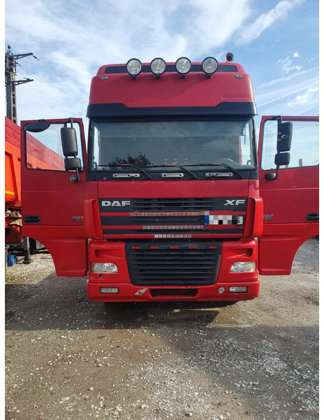 DAF XF 95.430 - Tractor unit: picture 1 DAF XF 95.430 - Tractor unit: picture 1
