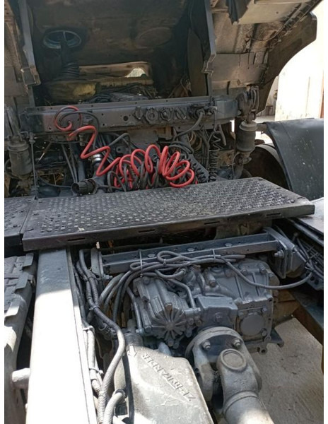 Tractor unit MAN 19.414 F2000: picture 9