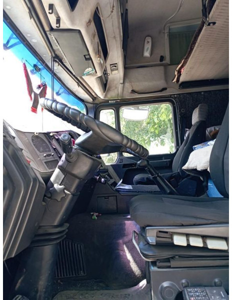 Tractor unit MAN 19.414 F2000: picture 13
