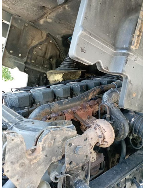 Tractor unit MAN 19.414 F2000: picture 8