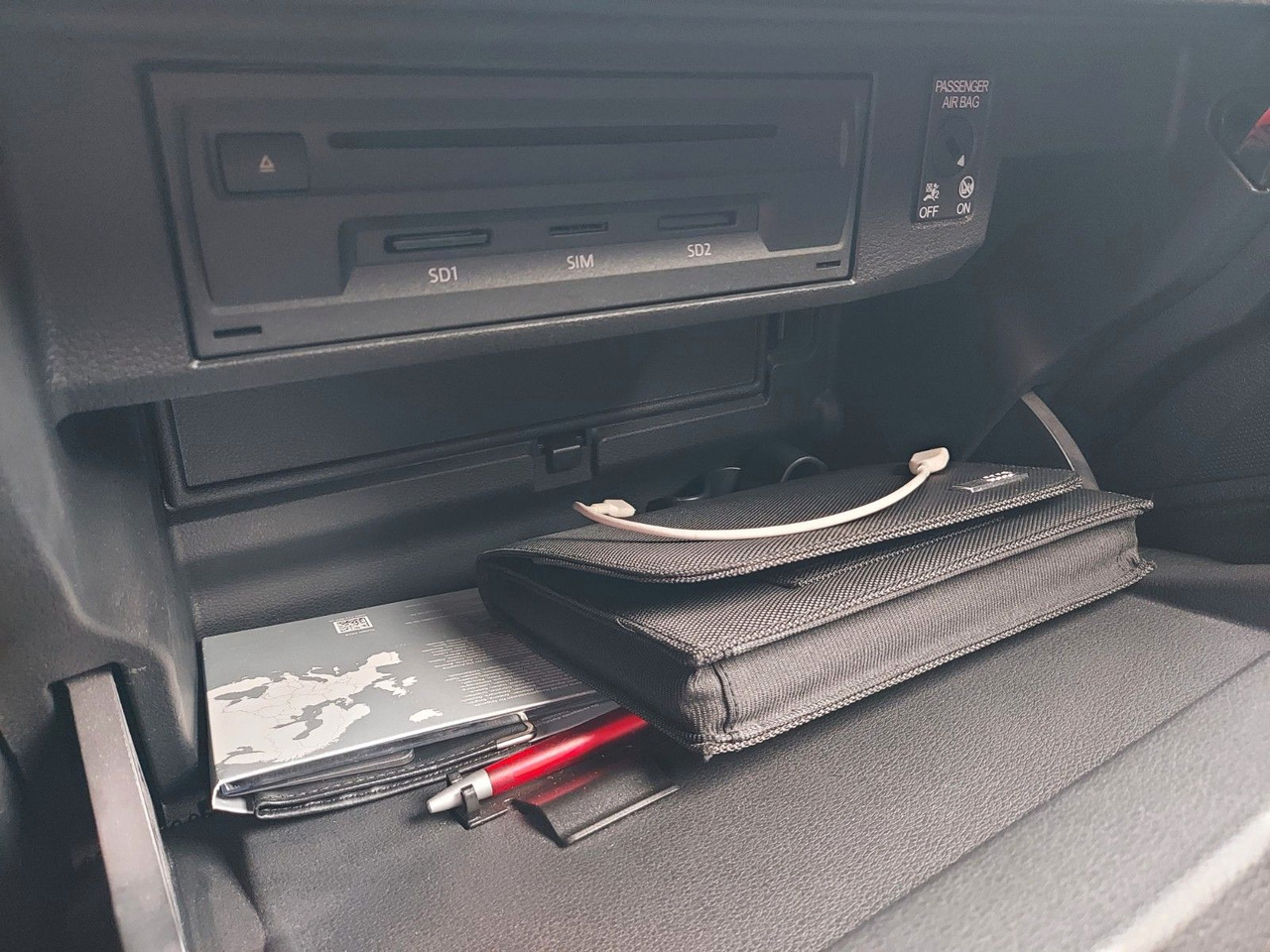 SUV Audi Q2 40 TFSI quattro sport LED Leder Kamera AHK: picture 18 SUV Audi Q2 40 TFSI quattro sport LED Leder Kamera AHK: picture 18