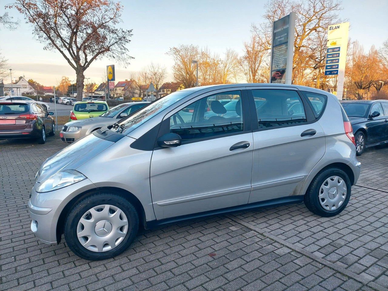 Car Mercedes-Benz A 150 5 Türen Klimaautomatik Sitzheizung: picture 9