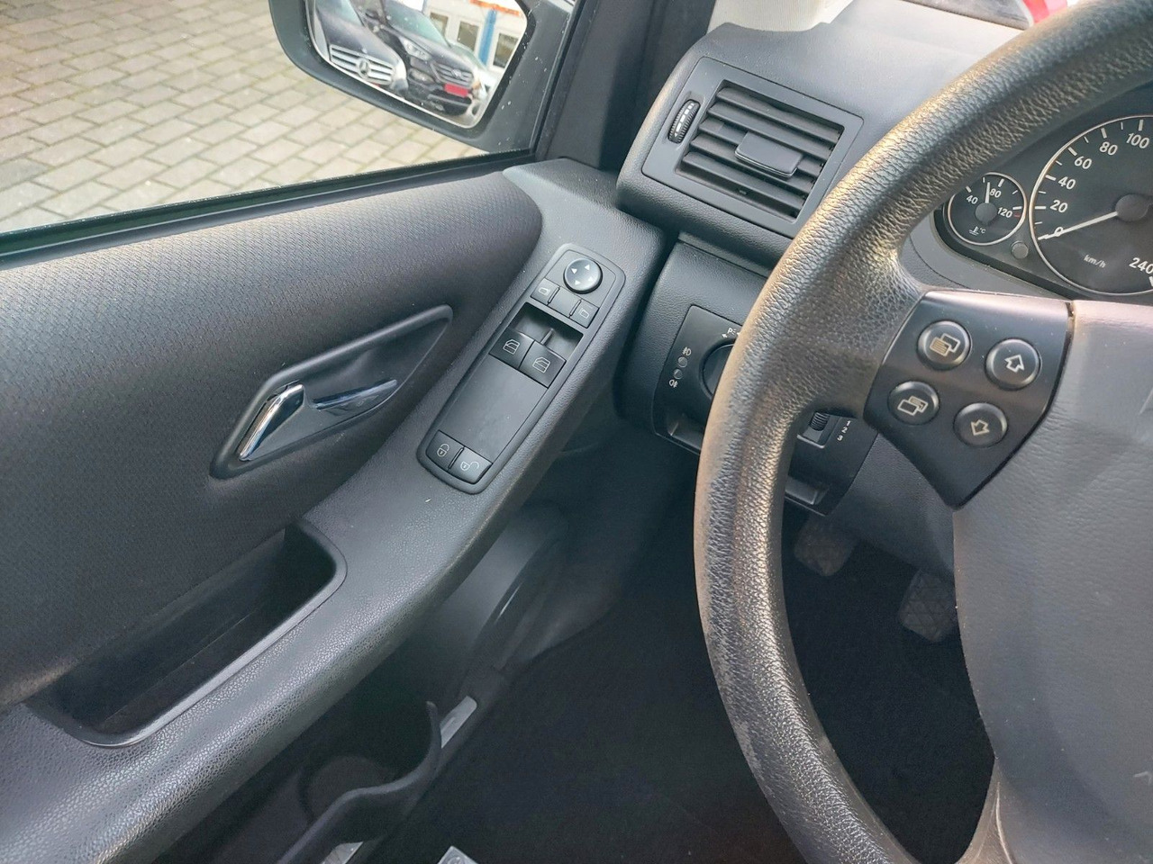 Car Mercedes-Benz A 150 5 Türen Klimaautomatik Sitzheizung: picture 14