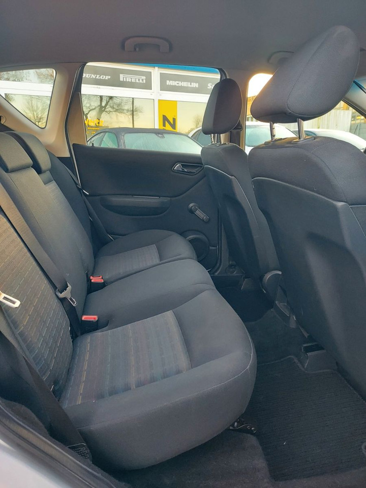 Car Mercedes-Benz A 150 5 Türen Klimaautomatik Sitzheizung: picture 16