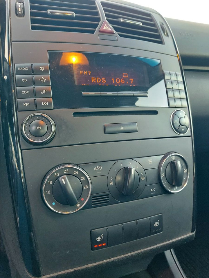 Car Mercedes-Benz A 150 5 Türen Klimaautomatik Sitzheizung: picture 15