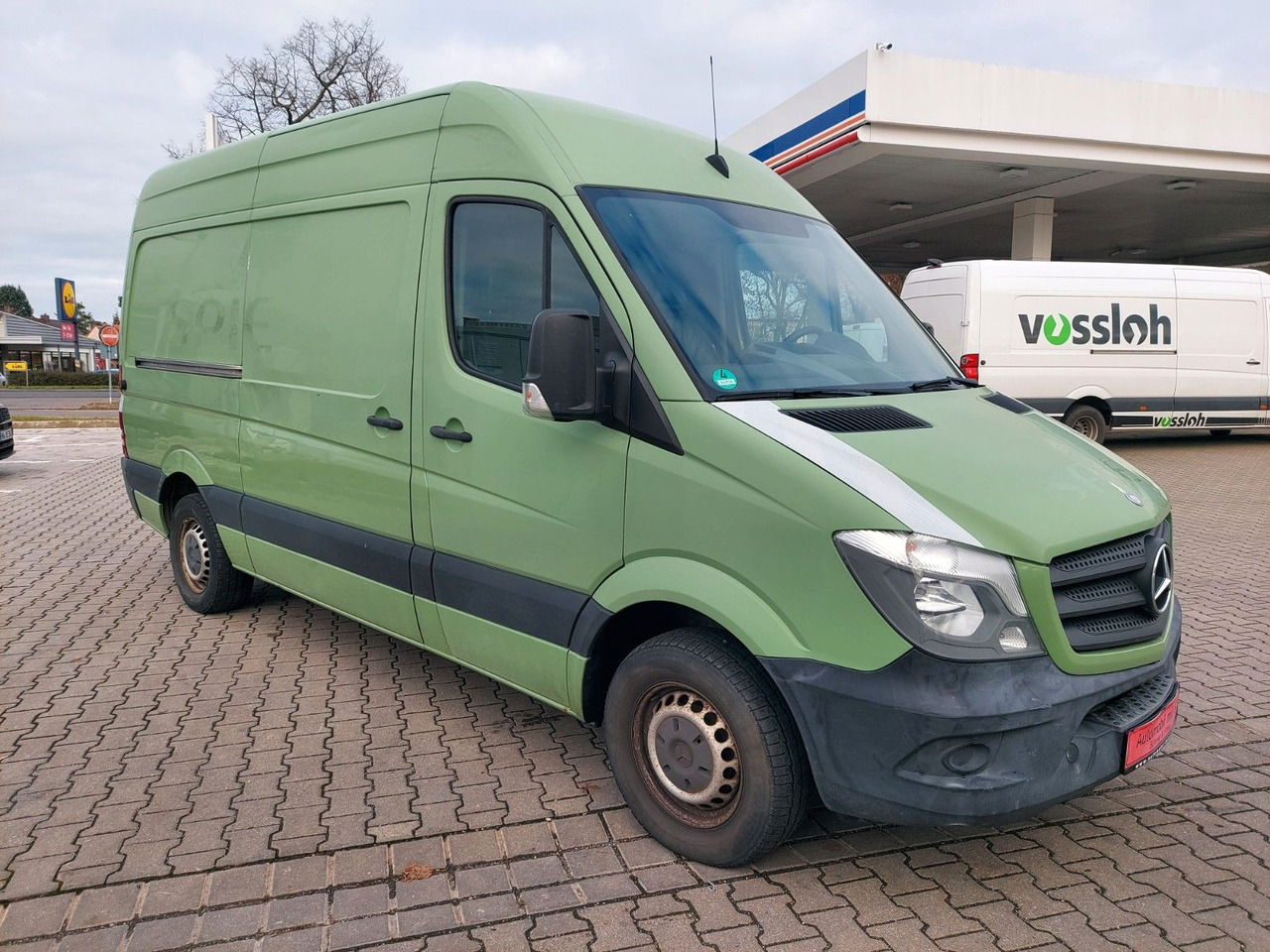 Mercedes-Benz Sprinter II Kasten 313 /314 KLima Standheizung - People carrier: picture 2 Mercedes-Benz Sprinter II Kasten 313 /314 KLima Standheizung - People carrier: picture 2