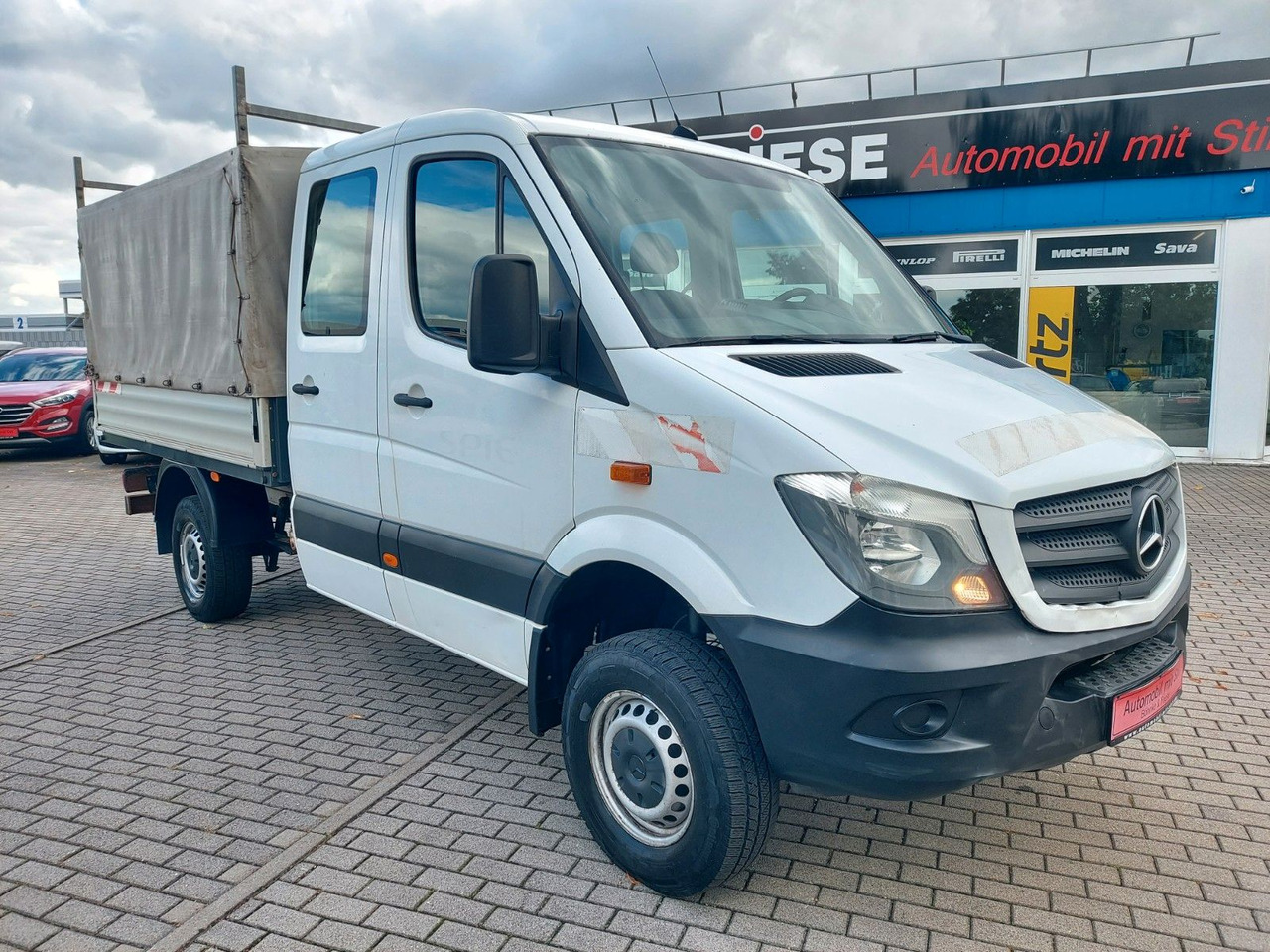 Mercedes-Benz Sprinter II Pritsche DoKa 316 4X4 Klima Standhei - People carrier: picture 1 Mercedes-Benz Sprinter II Pritsche DoKa 316 4X4 Klima Standhei - People carrier: picture 1