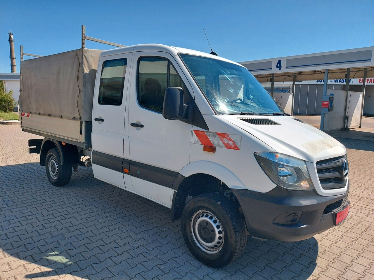 Mercedes-Benz Sprinter II Pritsche DoKa 6 Sitze 316 CDI 4X4 - People carrier: picture 1 Mercedes-Benz Sprinter II Pritsche DoKa 6 Sitze 316 CDI 4X4 - People carrier: picture 1
