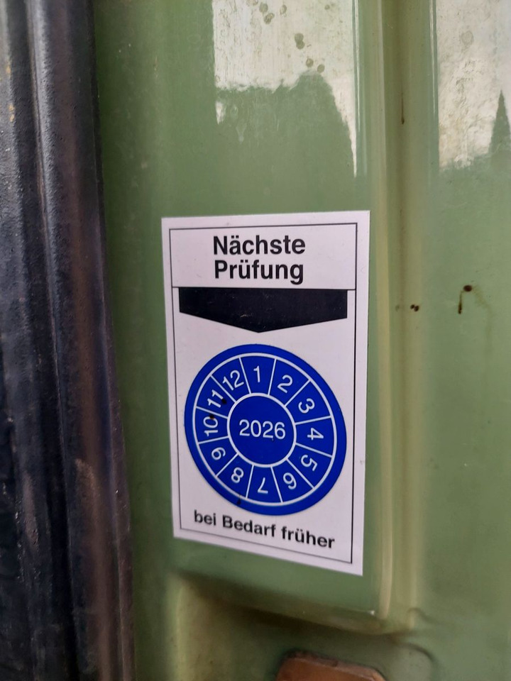 Open body delivery van Mercedes-Benz Vario 613D Pritsche lang extralang: picture 18 Open body delivery van Mercedes-Benz Vario 613D Pritsche lang extralang: picture 18