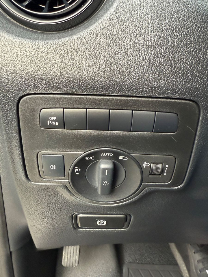Leasing of  Mercedes-Benz Vito Kasten 114 CDI RWD lang KLIMA NAVI KAMERA P Mercedes-Benz Vito Kasten 114 CDI RWD lang KLIMA NAVI KAMERA P: picture 22