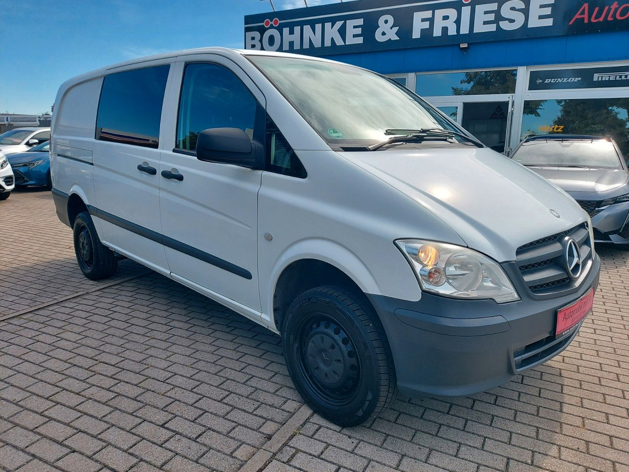 Mercedes-Benz Vito Mixto 4x4 116 CDI lang Autom. Tempo - People carrier: picture 3 Mercedes-Benz Vito Mixto 4x4 116 CDI lang Autom. Tempo - People carrier: picture 3