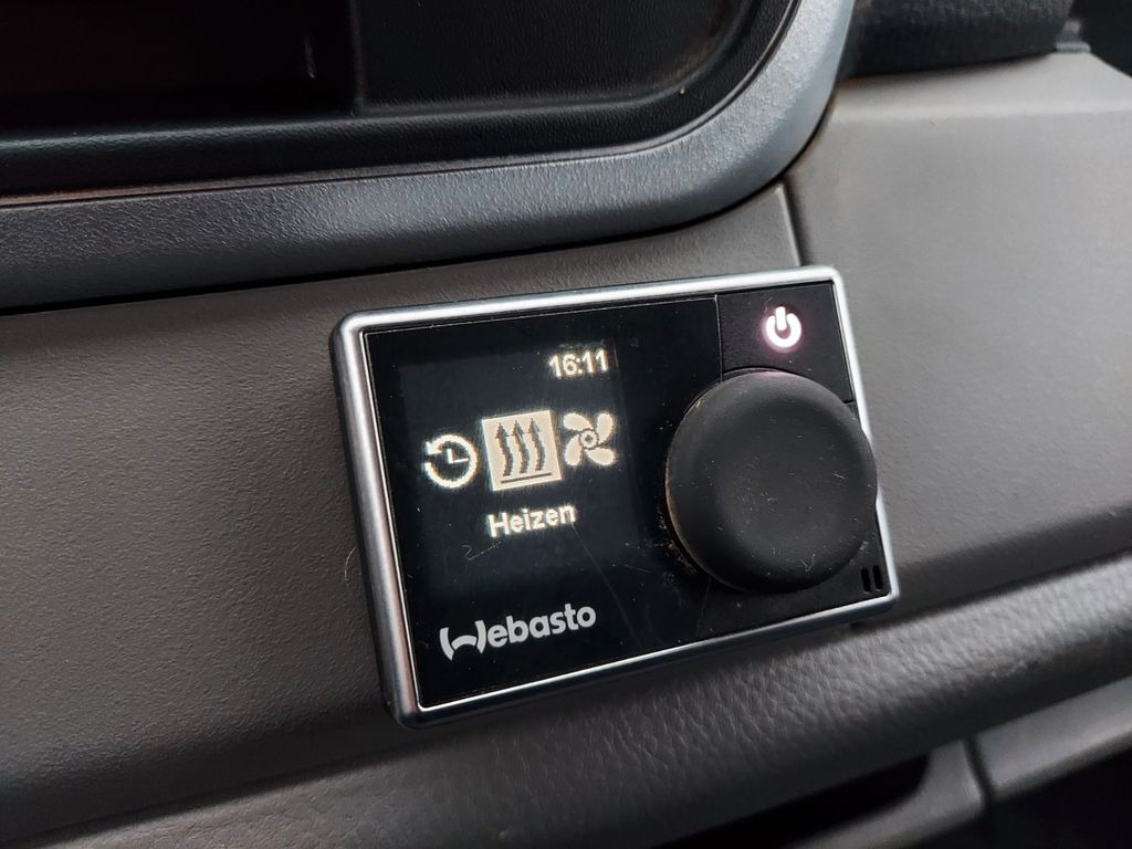 Mitsubishi CANTER FUSO DOKA 6 Sitze Klima 3 Seiten Kipper Mitsubishi CANTER FUSO DOKA 6 Sitze Klima 3 Seiten Kipper - Tipper van, Crew cab van: picture 2 Mitsubishi CANTER FUSO DOKA 6 Sitze Klima 3 Seiten Kipper Mitsubishi CANTER FUSO DOKA 6 Sitze Klima 3 Seiten Kipper - Tipper van, Crew cab van: picture 2