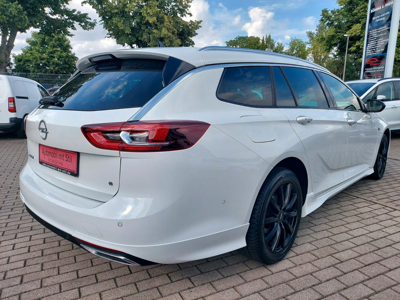 Estate car Opel Insignia B Sports Tourer GS Line Plus 4x4 ACC: picture 11