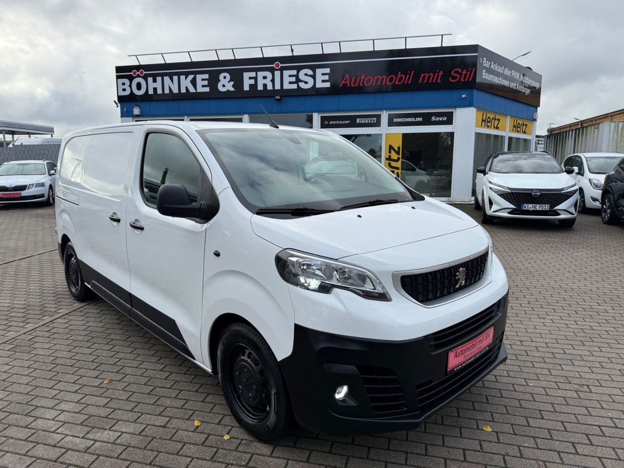 Peugeot Expert Kasten Premium L2 SHZ KLIMA STANDHEIZUNG - People carrier: picture 1 Peugeot Expert Kasten Premium L2 SHZ KLIMA STANDHEIZUNG - People carrier: picture 1