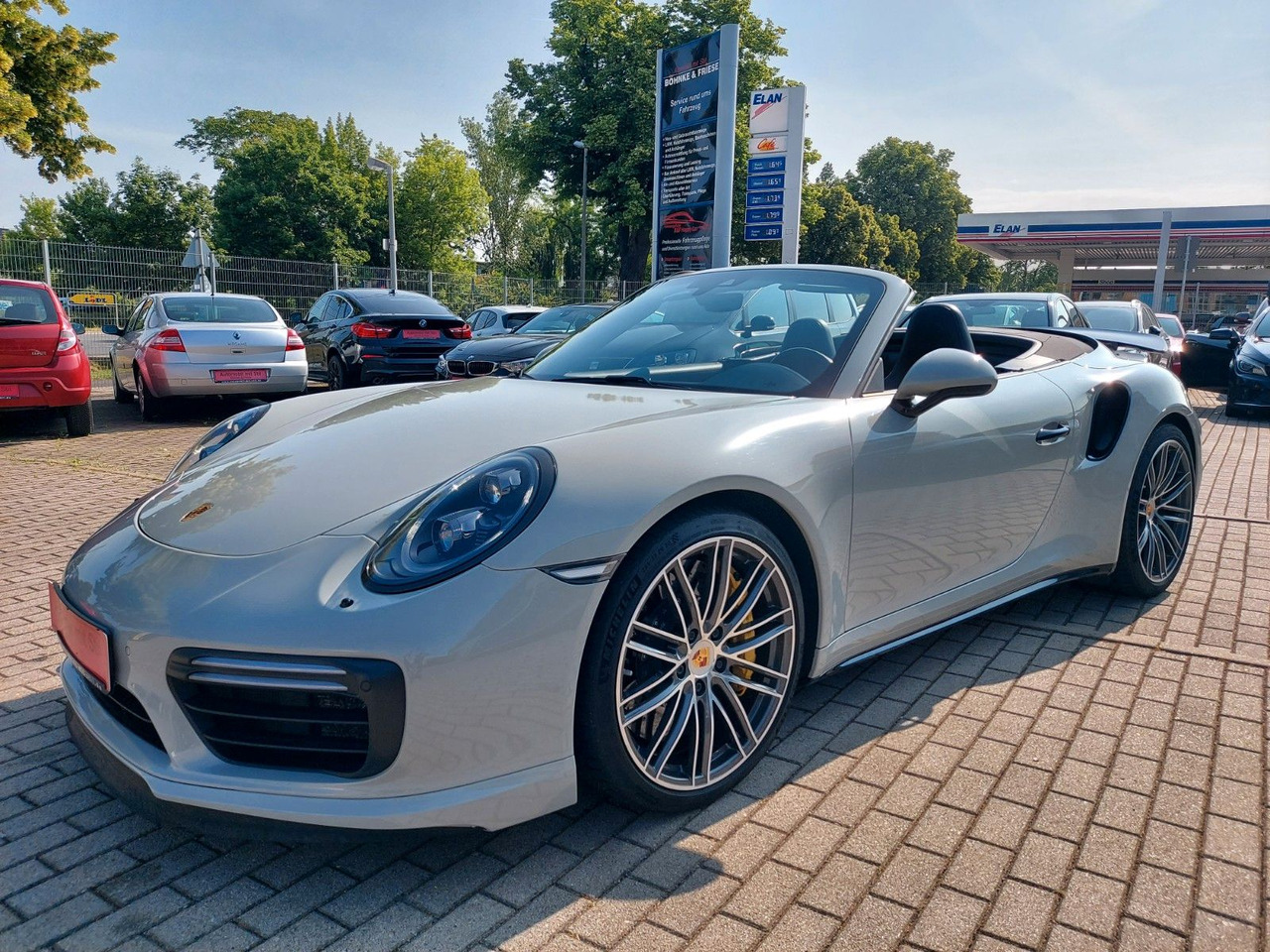 Porsche 911 Turbo S Cabriolet ACC Bose Sitzlüft Garantie - Convertible: picture 5 Porsche 911 Turbo S Cabriolet ACC Bose Sitzlüft Garantie - Convertible: picture 5