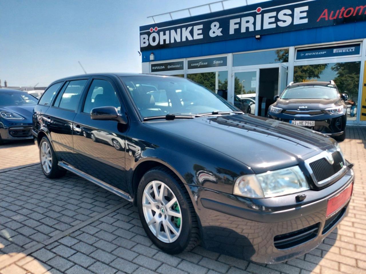 Skoda Octavia Combi RS Xenon DAB Teilleder AHK - Estate car: picture 1 Skoda Octavia Combi RS Xenon DAB Teilleder AHK - Estate car: picture 1