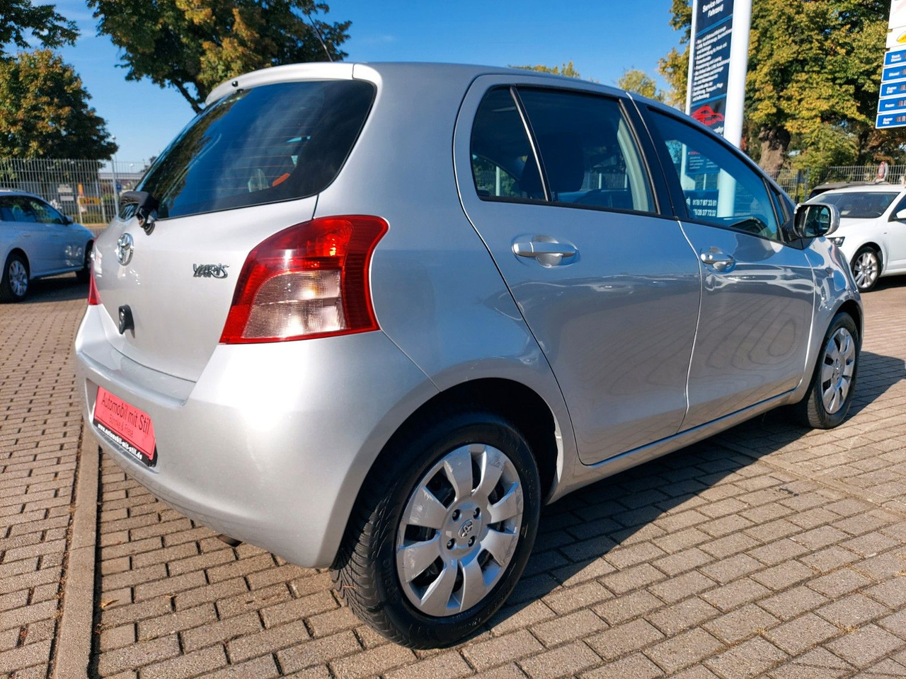 Toyota Yaris Sol Klima - Car: picture 5 Toyota Yaris Sol Klima - Car: picture 5