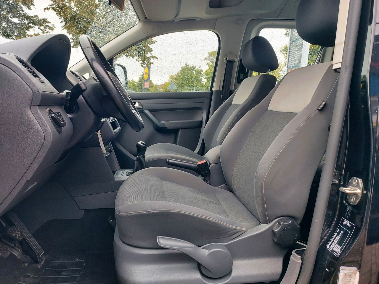 People carrier Volkswagen Caddy Kasten Kombi Trendline Klima 5 Sitze: picture 13