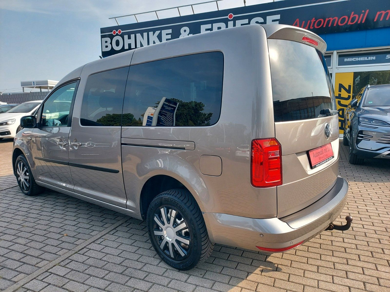 Volkswagen Caddy PKW Maxi 4Motion DSG 7 Sitze Klima Tempo - People carrier: picture 4 Volkswagen Caddy PKW Maxi 4Motion DSG 7 Sitze Klima Tempo - People carrier: picture 4