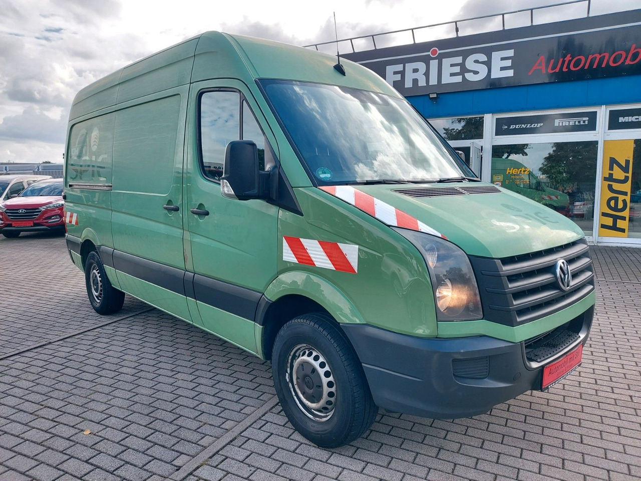Volkswagen Crafter Kasten 35 mittel L2H2 Hochdach Klima AHK - Panel van: picture 2 Volkswagen Crafter Kasten 35 mittel L2H2 Hochdach Klima AHK - Panel van: picture 2