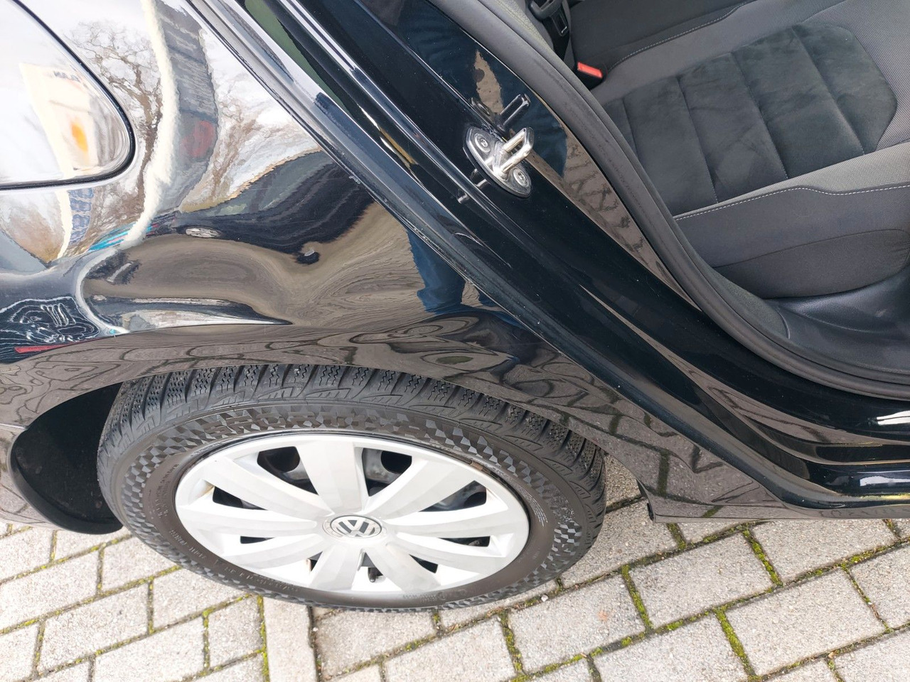 Volkswagen Golf VII Variant Highline DSG Xenon Navi Radar - Estate car: picture 3 Volkswagen Golf VII Variant Highline DSG Xenon Navi Radar - Estate car: picture 3