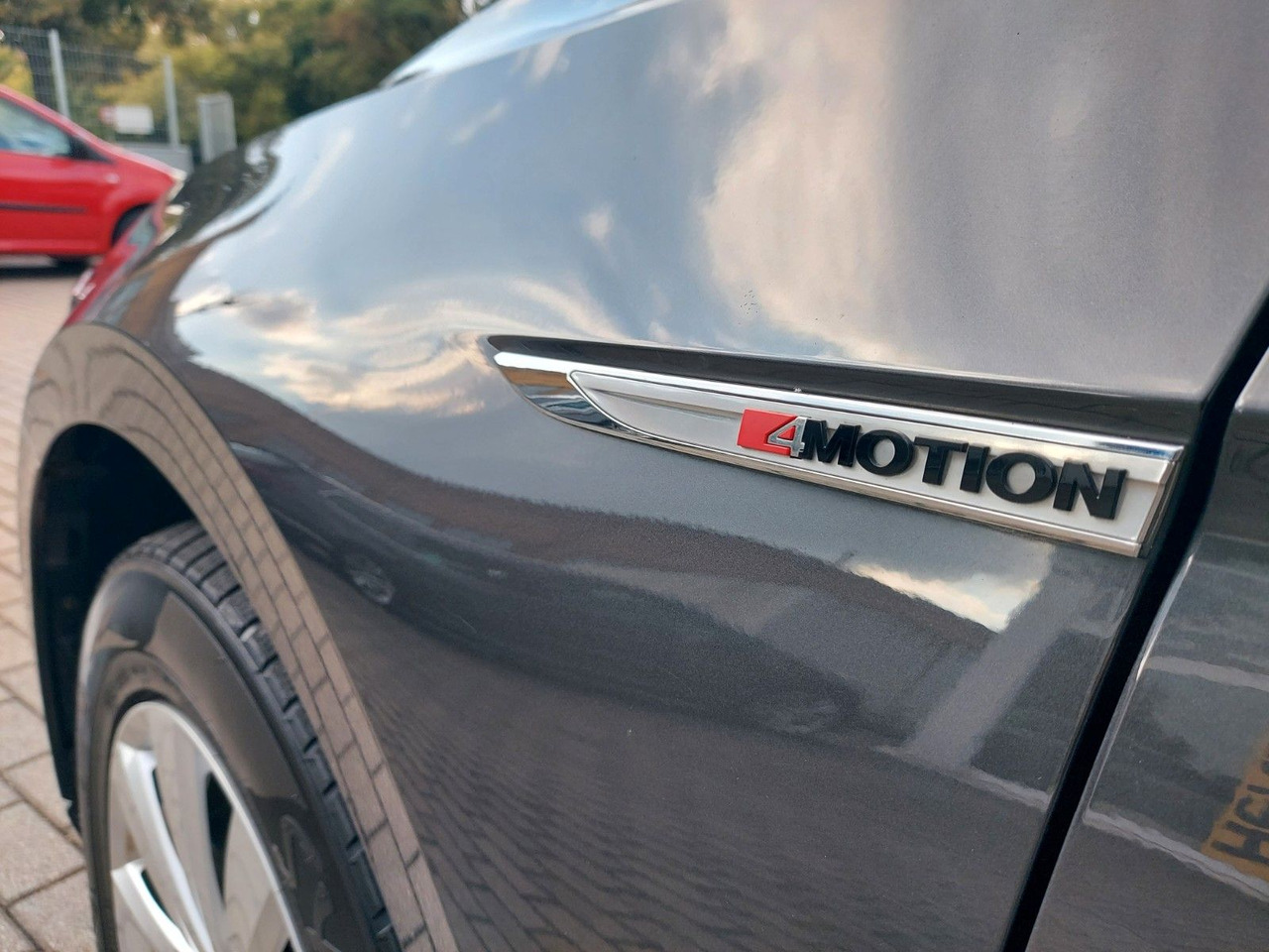 Volkswagen Passat Variant Highline 4Motion 4x4 Massage - Estate car: picture 2 Volkswagen Passat Variant Highline 4Motion 4x4 Massage - Estate car: picture 2