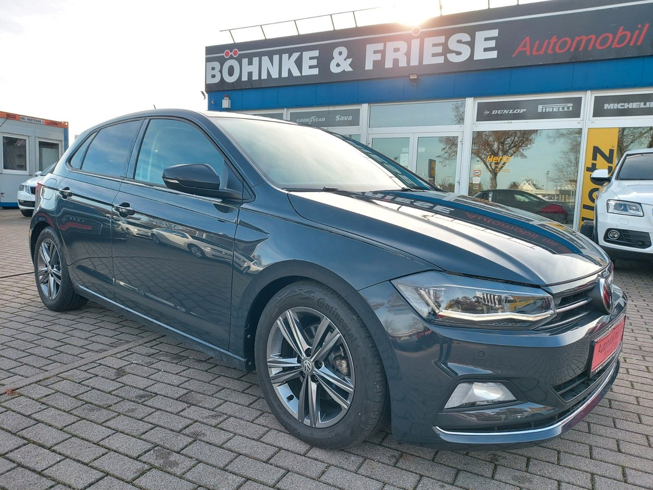 Volkswagen Polo VI Highline DSG ACC Radar Panorama 8x Räder - Saloon car: picture 2 Volkswagen Polo VI Highline DSG ACC Radar Panorama 8x Räder - Saloon car: picture 2